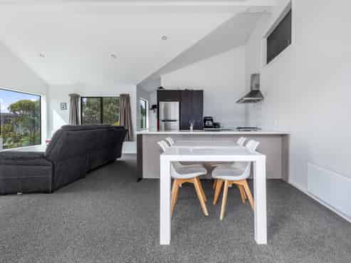 83B Tireti Road, Titahi Bay