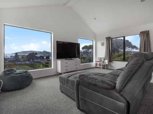 83B Tireti Road, Titahi Bay