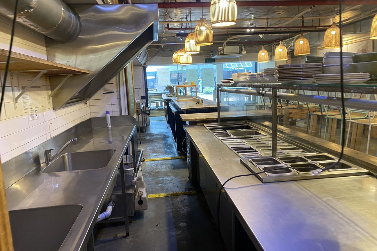 Hospo on Lambton Quay - 140sqm - Meer