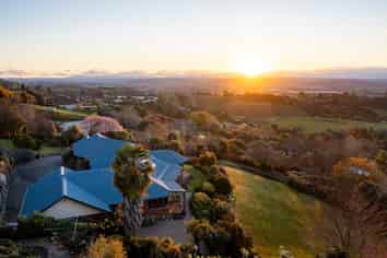 10 Kings Rise, Richmond