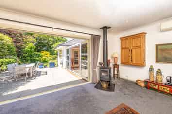 16 Tregarth Street, Saint Johns Hill