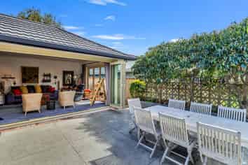 16 Tregarth Street, Saint Johns Hill