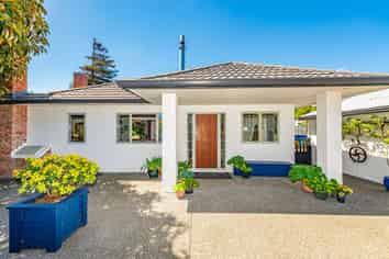 16 Tregarth Street, Saint Johns Hill