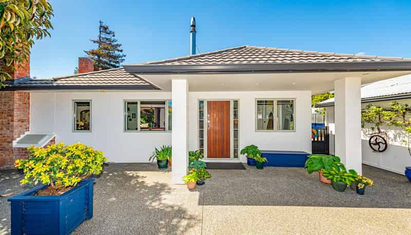 16 Tregarth Street, Saint Johns Hill