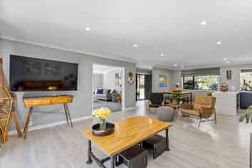 841 Sandy Knolls Road, West Melton