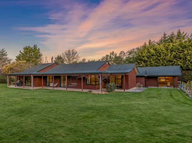 841 Sandy Knolls Road, West Melton
