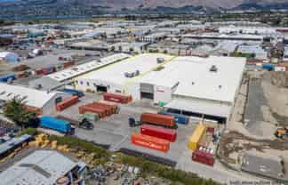Large Well Priced Warehouse in Bromley