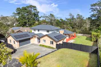 42 Shelter Drive, Greenhithe