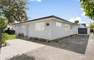 43A  Graham Avenue, Te Atatu Peninsula