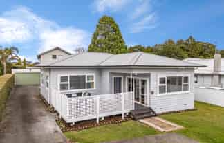 1/206 Onewa Road, Birkenhead