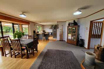 340C North Beach Road, Cobden