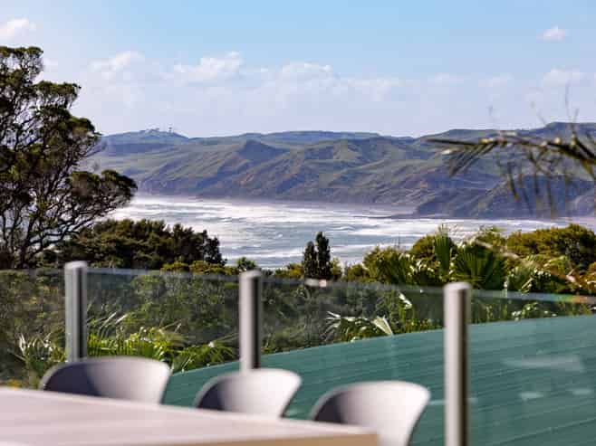 12 Upper Wainui Road, Raglan