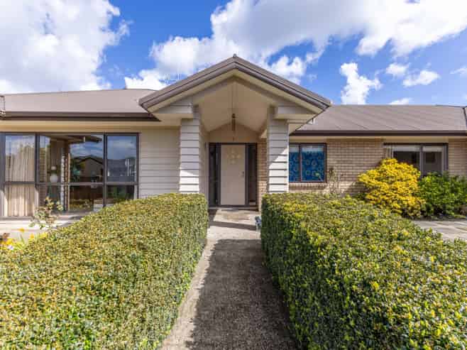 15 Moonlight Drive, Rototuna