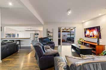 3 Tupaki Place, Pakuranga Heights