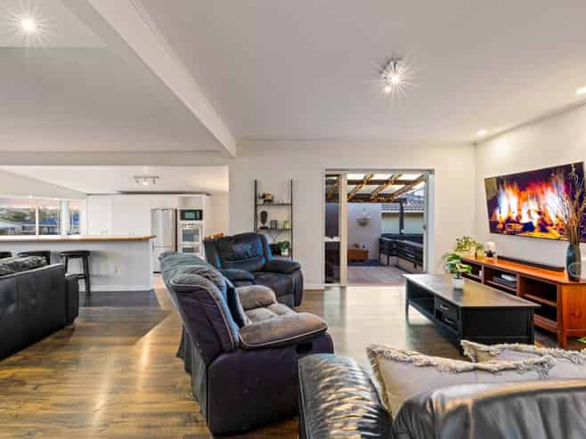 3 Tupaki Place, Pakuranga Heights