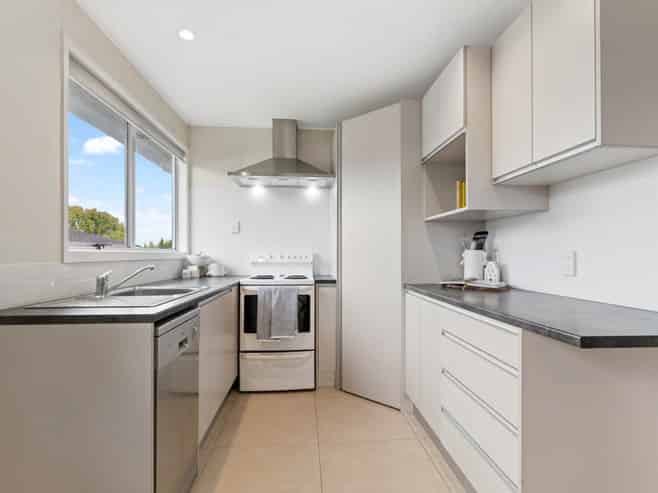 2/36 Archmillen Avenue, Pakuranga Heights