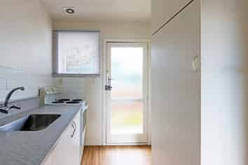 2/53 Grenville Street, Waltham