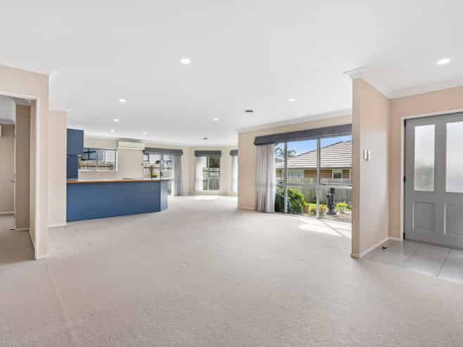 4 Brando Lane, Onerahi