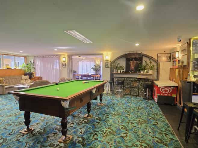 Endless opportunity - Kokatahi Hotel