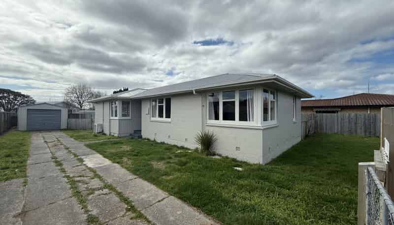 12B Ian Place, Bishopdale