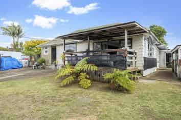 7 Civil Place, Otara