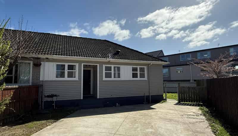 14 Broadbent Street, Riccarton