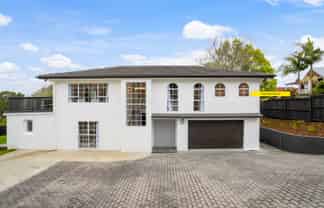 24 Venus Place, Half Moon Bay