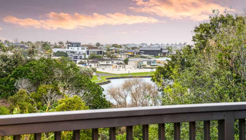 24 Venus Place, Half Moon Bay