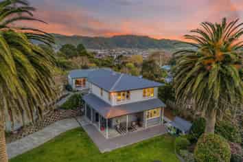 88 Park Road, Belmont