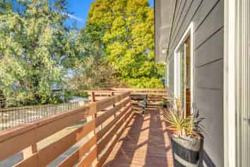 2 Ashford Place, Havelock North