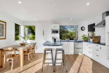 2 Ashford Place, Havelock North