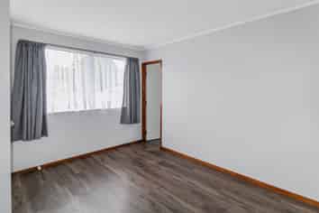 45a Sikkim Crescent, Clover Park