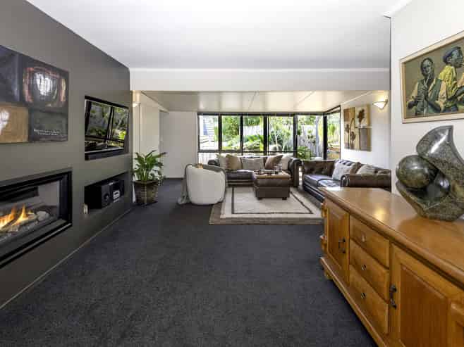 4 Sarah Place, Farm Cove