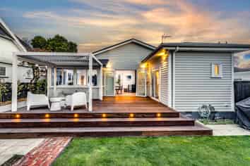 7 Stapletons Road, Richmond