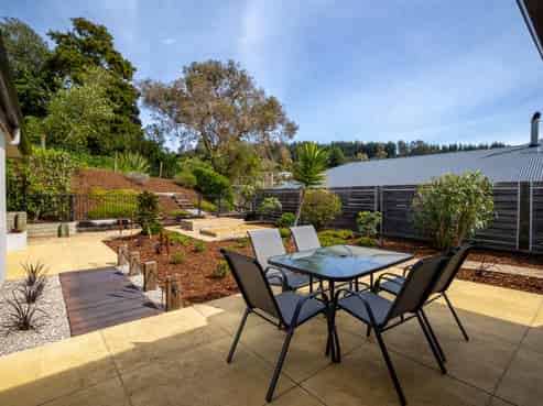 8 Saddleback Road, Todds Valley