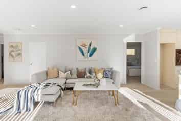 3/8 Saints Court, Manurewa