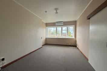 9 Rowe Place, Burwood