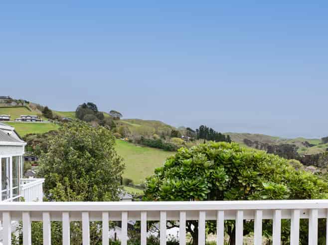 62 Churchill Drive, Taradale