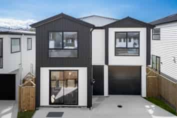 1B & 1C Fernwood Place, Waiotaiki Bay