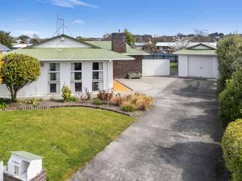 4 Sandstrom Grove, Feilding