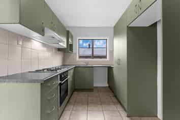 64 Weymouth Road, Manurewa