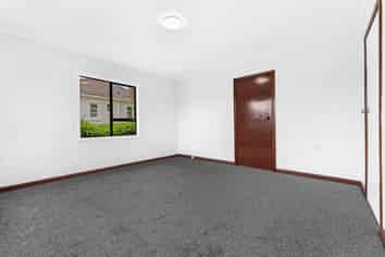 64 Weymouth Road, Manurewa