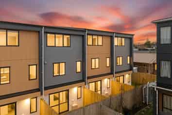 10/6 Robertson Road, Ranui