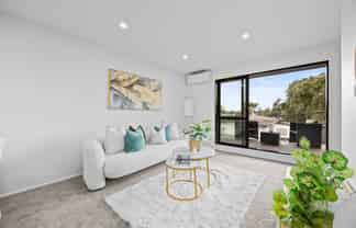 9/6 Robertson Road, Ranui