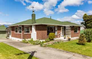 10 John Street, Levin
