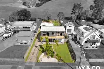 22 Bertram Road, Kawakawa Bay