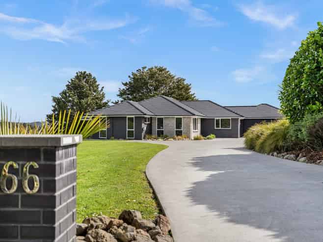 66 Karanui Road, Kamo