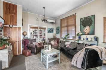 2 Alice Street, Gladstone