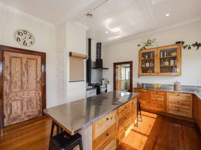 26 Springfield Road, Totara