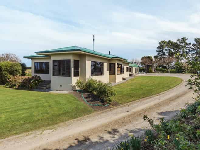 26 Springfield Road, Totara